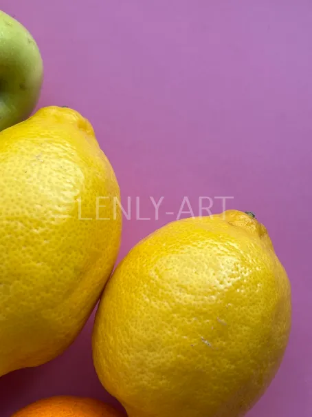 Два лимона на сиреневом фоне #508