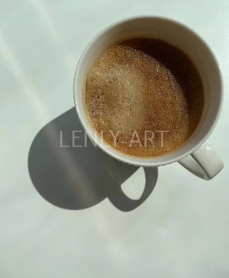 Чашка кофе с тенью #2